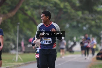 Runner Photo 4316531