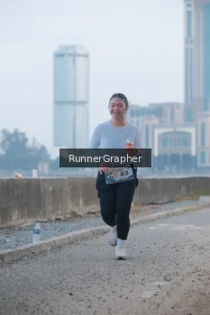 Runner Photo 4316532
