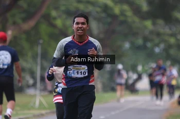Runner Photo 4316533