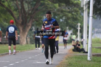 Runner Photo 4316536