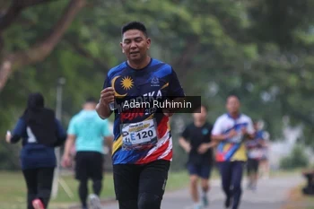 Runner Photo 4316544