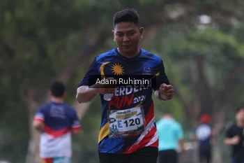Runner Photo 4316550