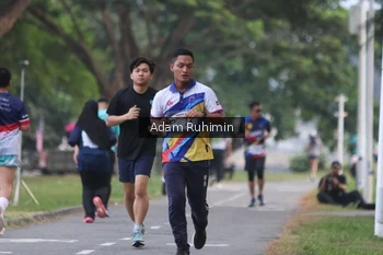 Runner Photo 4316554