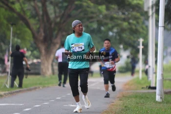 Runner Photo 4316572