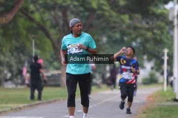 Runner Photo 4316573
