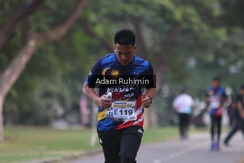Runner Photo 4316586