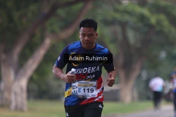 Runner Photo 4316589