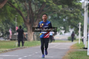 Runner Photo 4316599