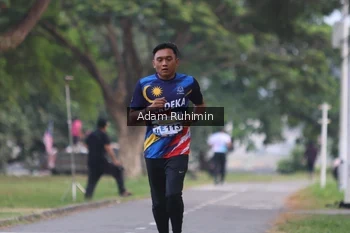 Runner Photo 4316601