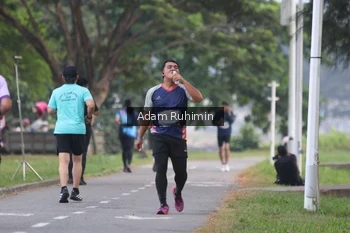 Runner Photo 4316611