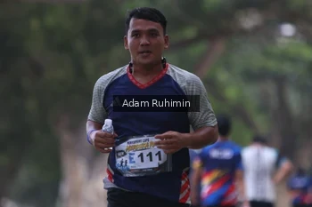 Runner Photo 4316627