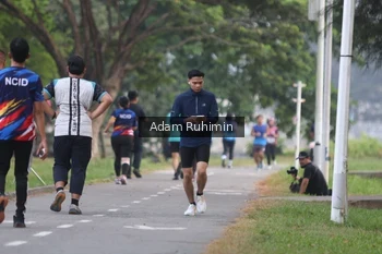 Runner Photo 4316628