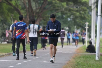 Runner Photo 4316633