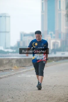 Runner Photo 4316639
