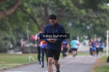 Runner Photo 4316641