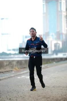 Runner Photo 4316649