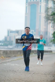 Runner Photo 4316652