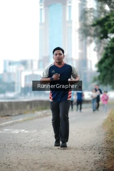 Runner Photo 4316663