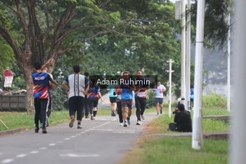Runner Photo 4316678