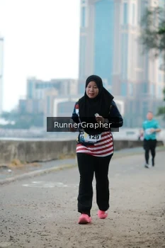Runner Photo 4316680