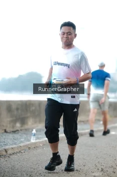 Runner Photo 4316688
