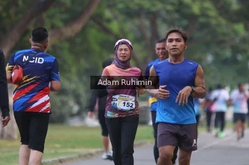 Runner Photo 4316695