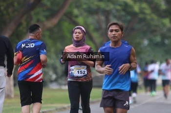 Runner Photo 4316699