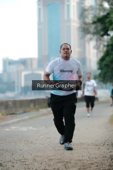 Runner Photo 4316700