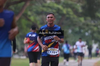 Runner Photo 4316714