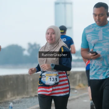 Runner Photo 4316715