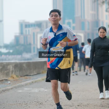 Runner Photo 4316718