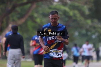 Runner Photo 4316719
