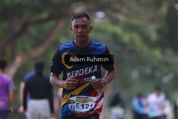 Runner Photo 4316728
