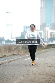 Runner Photo 4316729