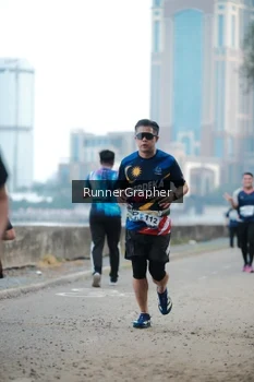 Runner Photo 4316731
