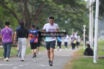 Runner Photo 4316734