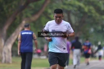 Runner Photo 4316740