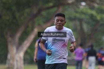 Runner Photo 4316749