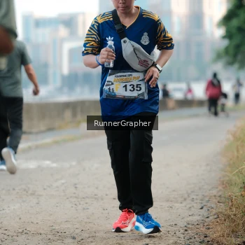 Runner Photo 4316754