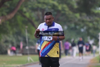Runner Photo 4316773