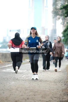 Runner Photo 4316788