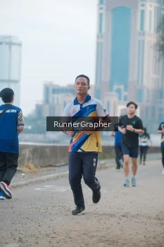 Runner Photo 4316808