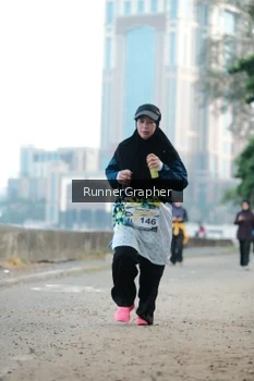 Runner Photo 4316815