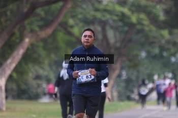 Runner Photo 4316836