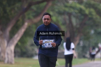 Runner Photo 4316842