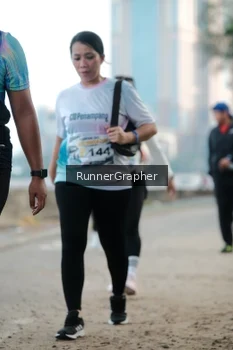 Runner Photo 4316845