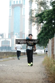 Runner Photo 4316849