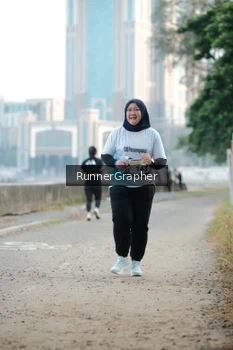 Runner Photo 4316866