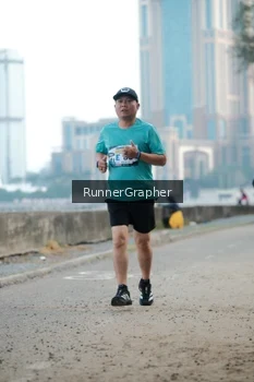 Runner Photo 4316869