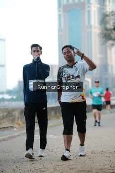 Runner Photo 4316871